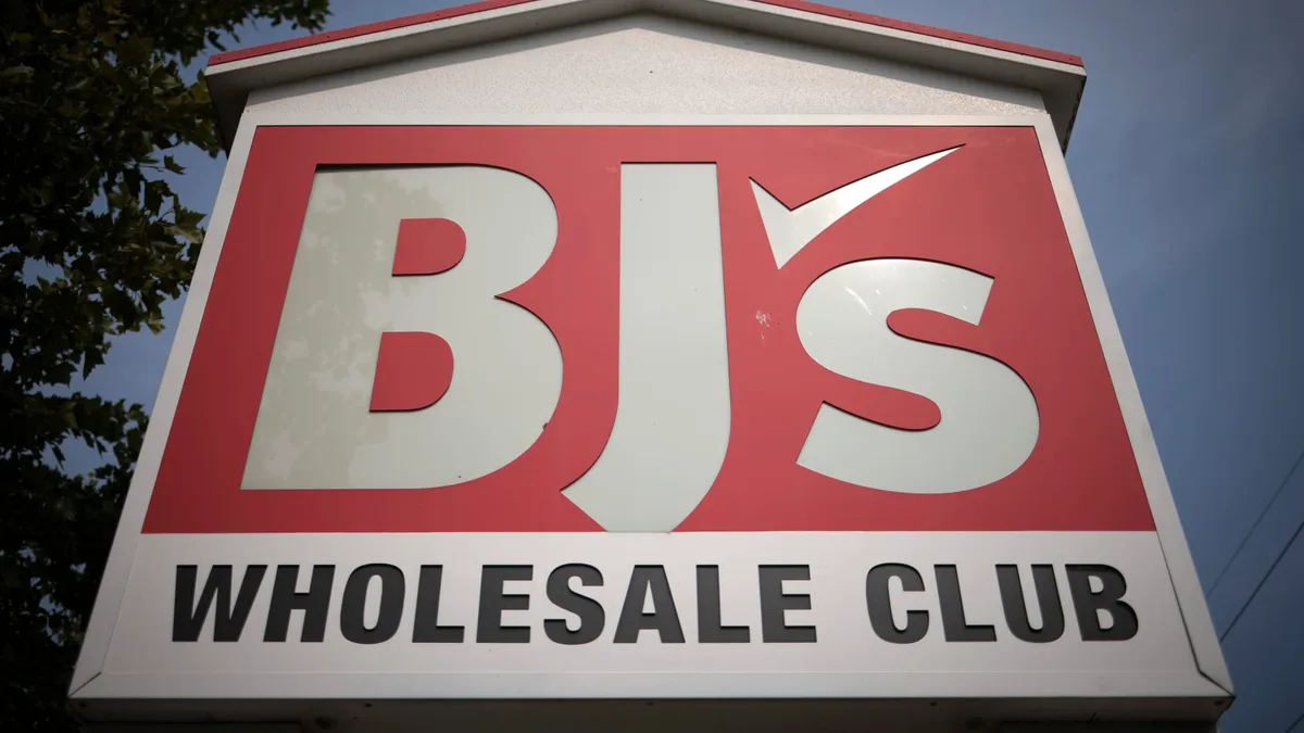 Stocks making the biggest moves midday: Moderna, Robinhood, BJ's Wholesale, Coinbase & more