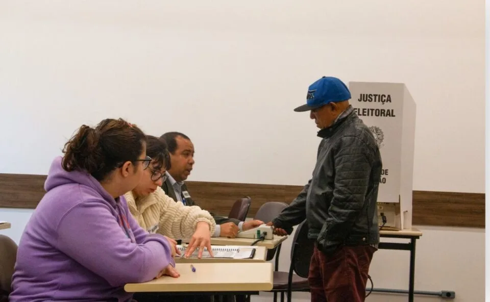 Sete municípios do Paraná têm mudanças nos locais de votação no segundo turno; saiba quais