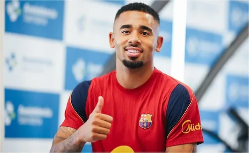 Gabriel Jesus llega al Barcelona en el cierre del mercado de fichajes