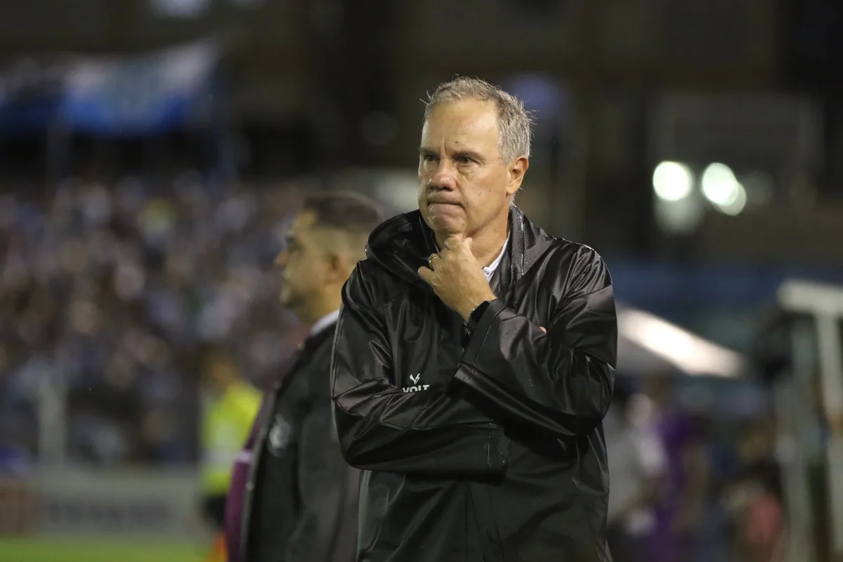 Bonamigo desiste de assumir coordenação de futebol do Botafogo