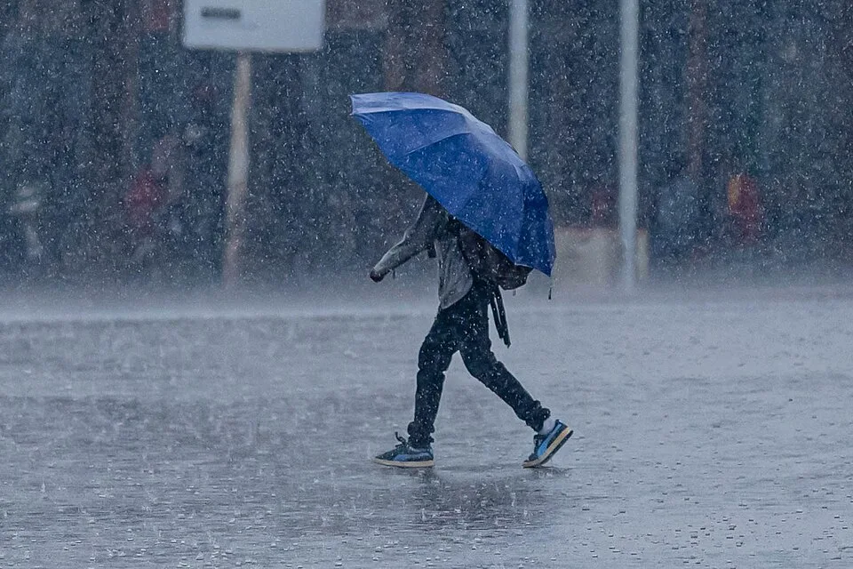 Frente fria avança e pode provocar chuva de até 80 mm nesta quinta; veja onde