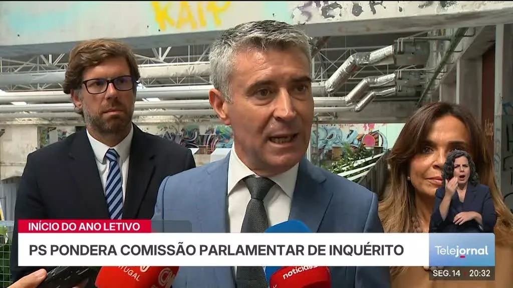 Carneiro acusa ministro da Educação de "falta de planeamento"