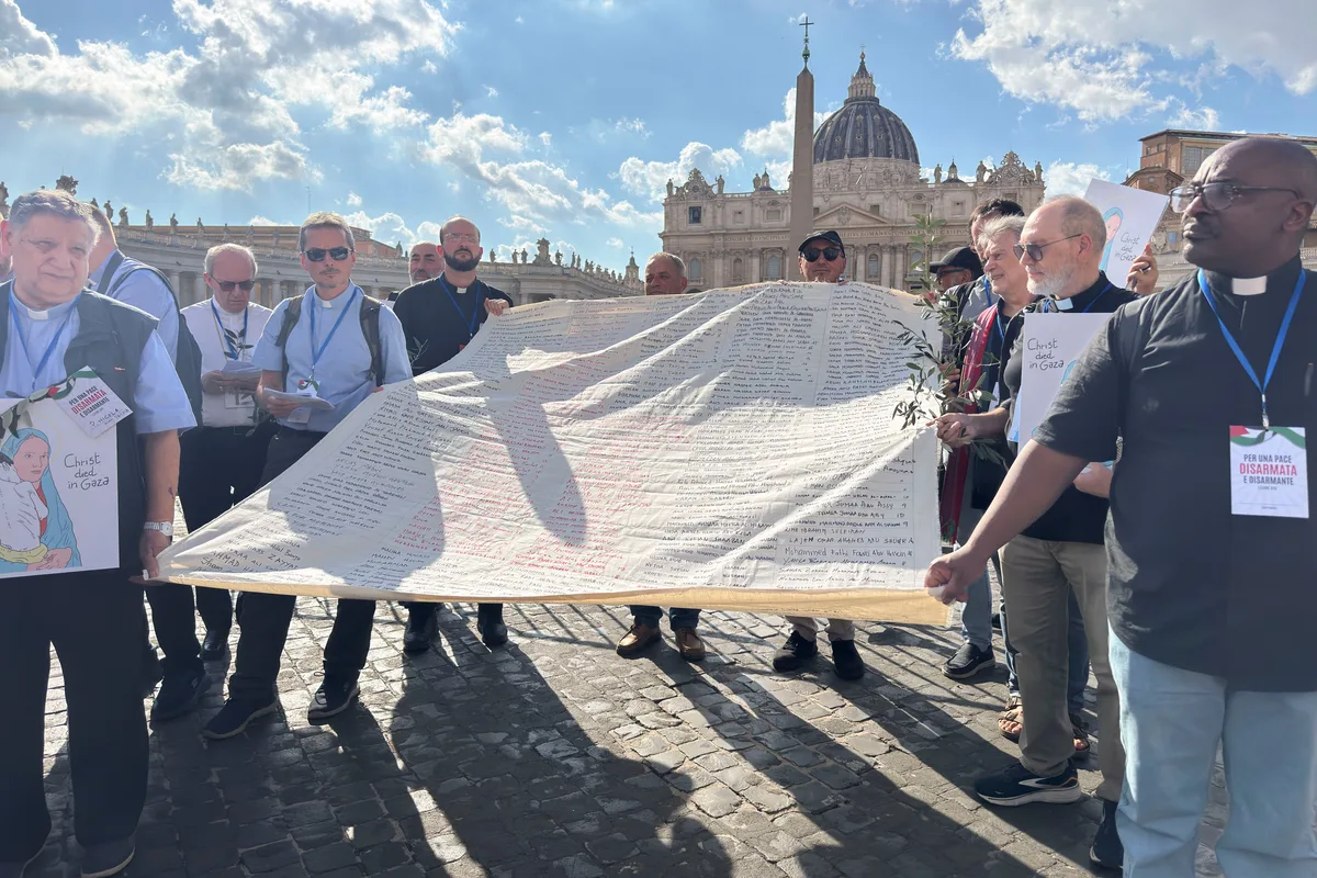 Curas contra el genocidio: cardenales, obispos, sacerdotes y monjas contra la ofensiva de Gaza