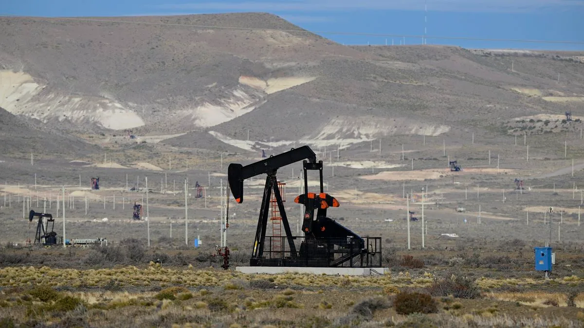 Las exportaciones energéticas se duplicaron y dejaron un superávit de casi u$s900 millones en julio