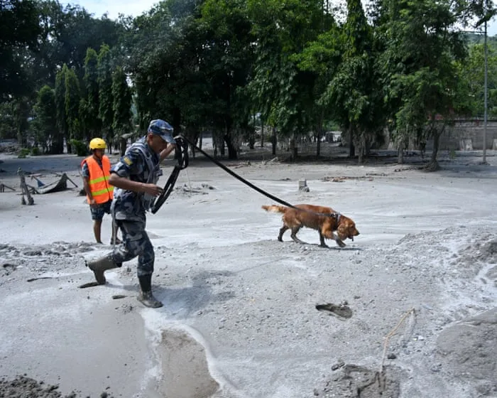 First Thing: Rescue efforts continue as death toll rises in Nepal-Tibet flood