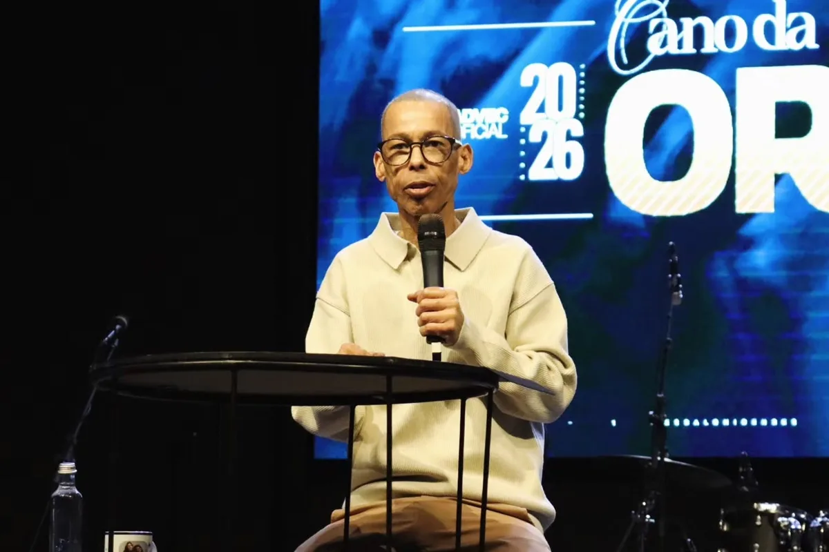 Morre o cantor gospel Marquinhos Menezes, após luta contra câncer