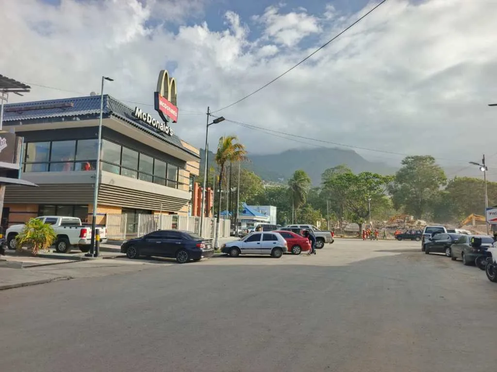 El “hospital McDonald’s” de La Guaira dice adiós luego de atender casi 13 mil personas