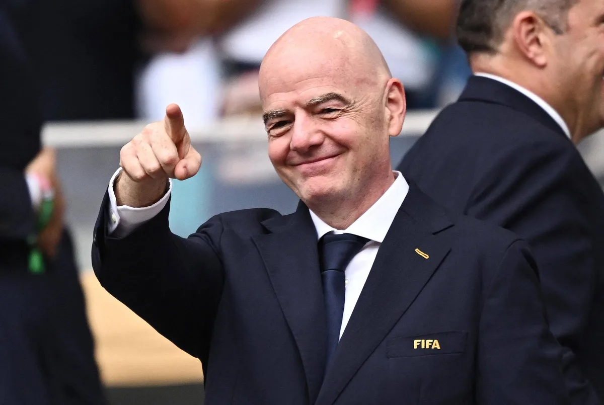 Infantino to seek FIFA re-election despite failed World Cup sell-off
