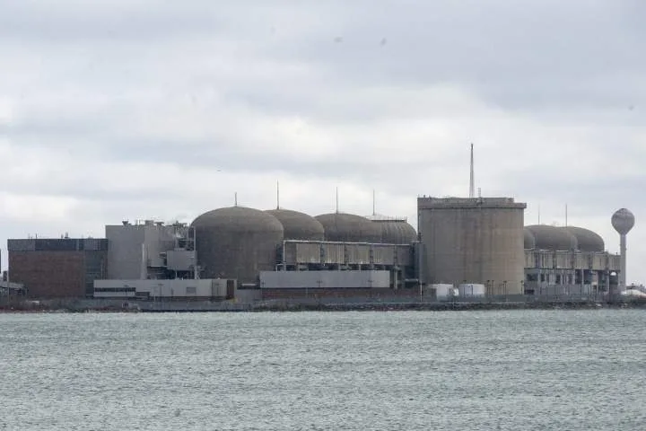 Pickering nuclear reactors start coming off-line for massive refurbishment