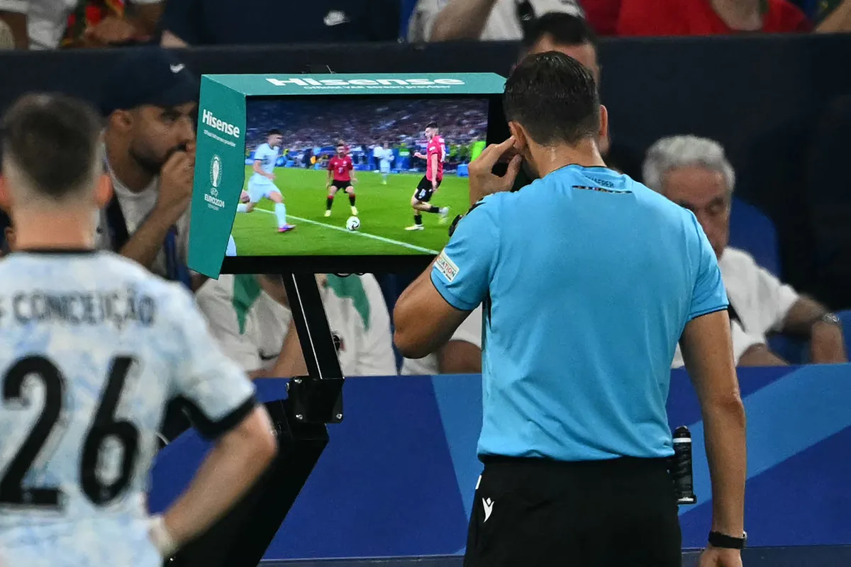 Premier League publicará veredictos del VAR sobre las decisiones más controvertidas