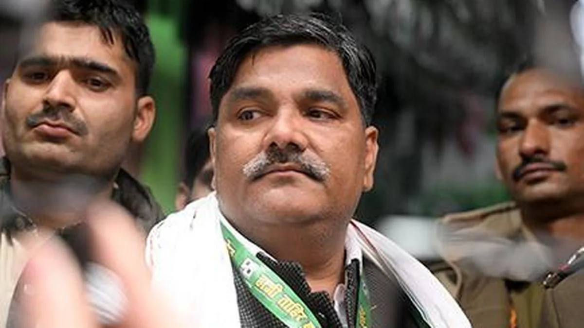 Tahir Hussain moves Delhi HC against conviction in IB officer’s murder case