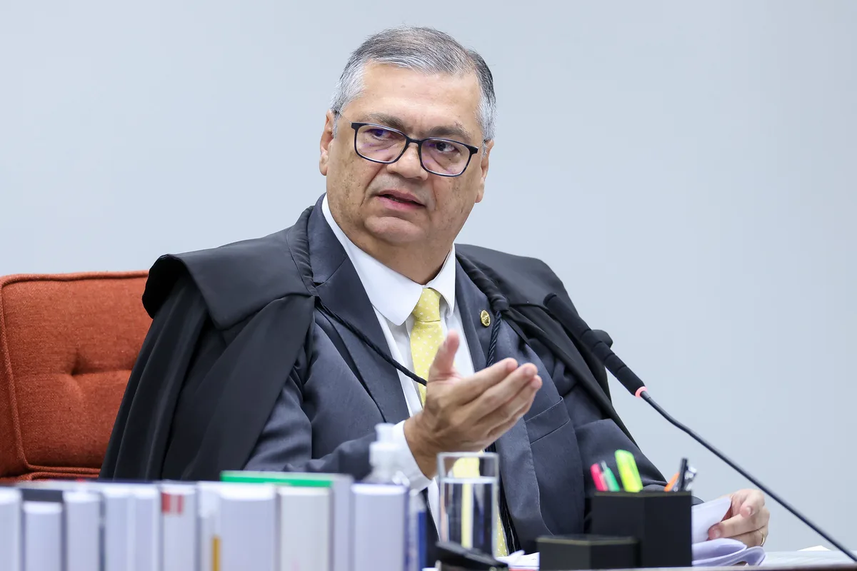 Dino diz que emendas são ‘monstros’ e fala sobre apropriação bilionária de recursos