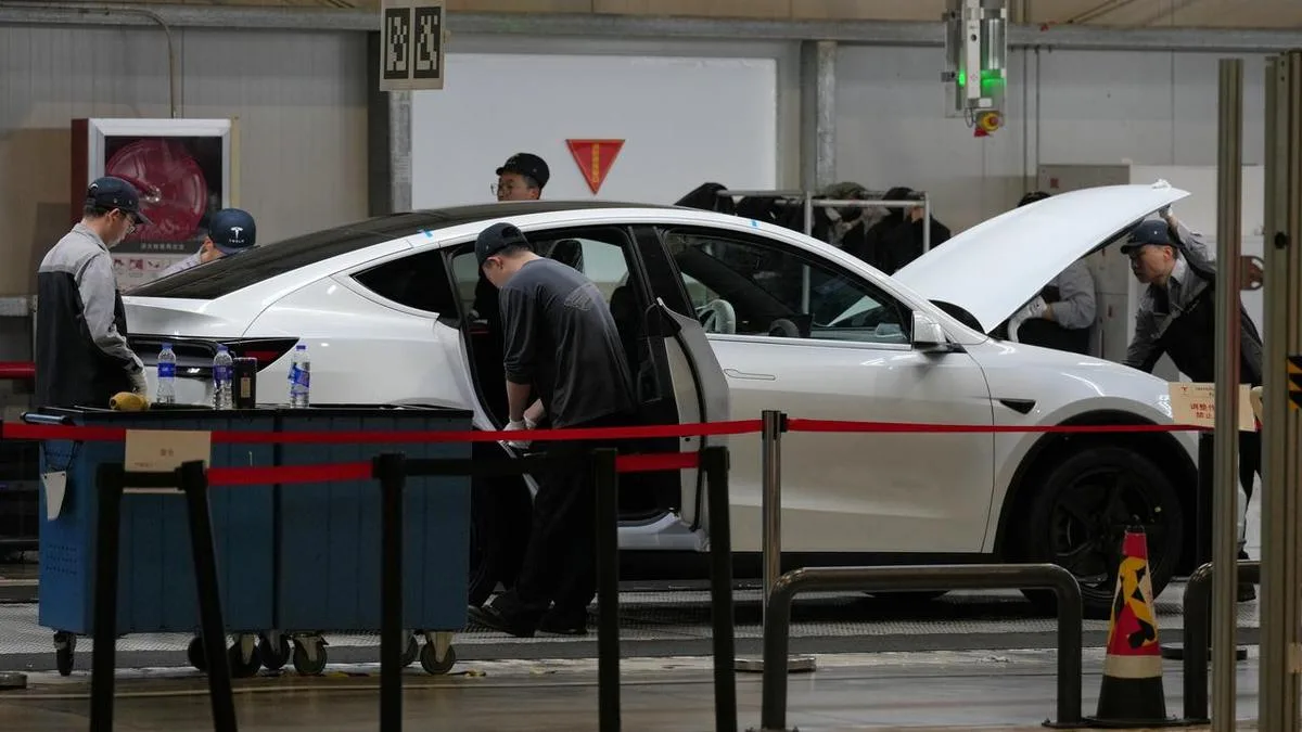 Tesla and others begin record vehicle recall in China