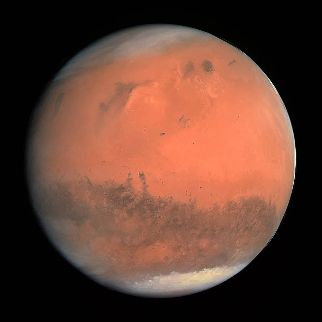 Trump ordena a la NASA explorar vuelos comerciales a Marte