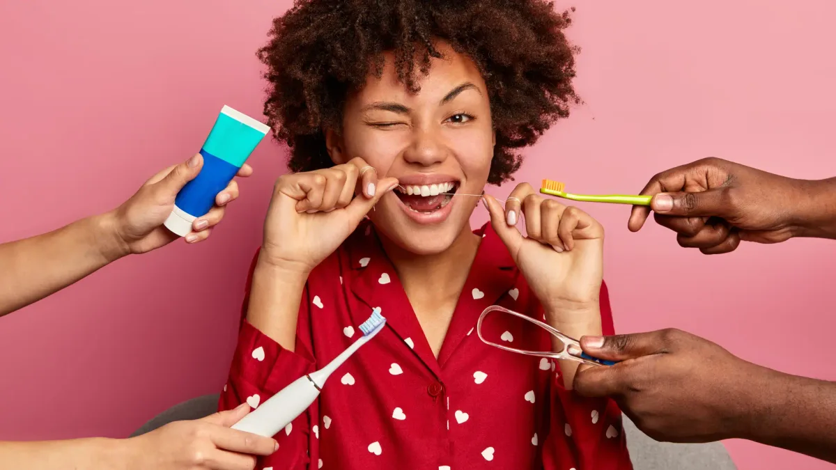 Por qué no debes lavarte los dientes después de comer y otras rutinas que no haces bien