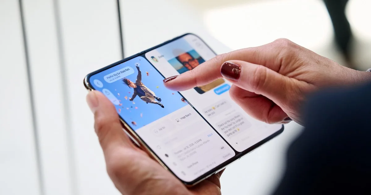 iPhone Duo vs. los mejores plegables del mundo: en qué destaca y qué le falta al nuevo producto estrella de Apple