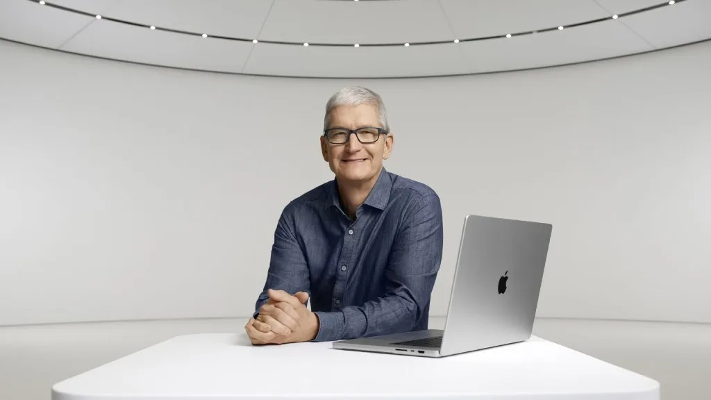 Tim Cook dice adiós como CEO de Apple: «Este lugar es la prueba de que la cultura triunfa sobre todo»