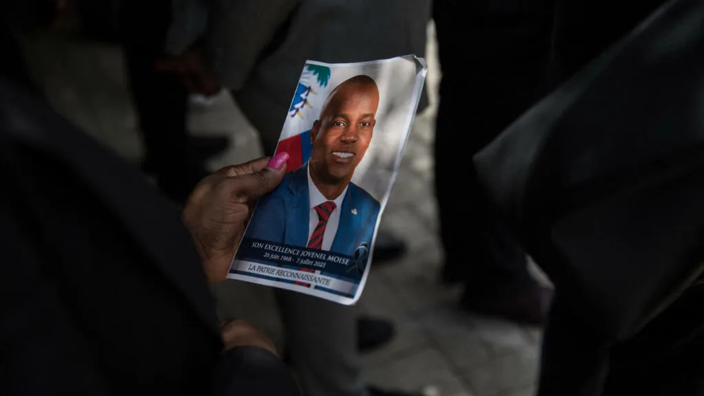 Assassinat du président haïtien Jovenel Moïse: dix-huit suspects extradés vers les États-Unis
