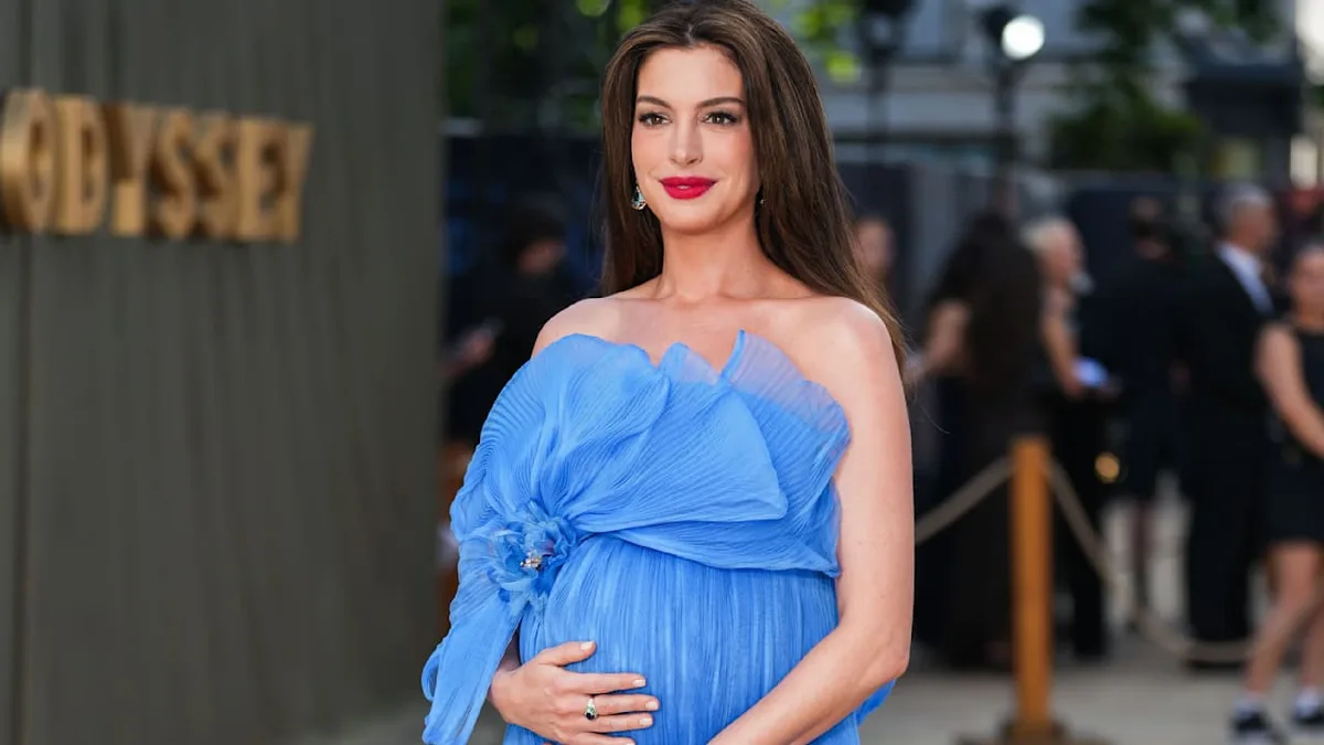 Co-Star von Tom Cruise attackiert Hathaway - „Anne ist nicht sexy, denn sie ist schwanger“