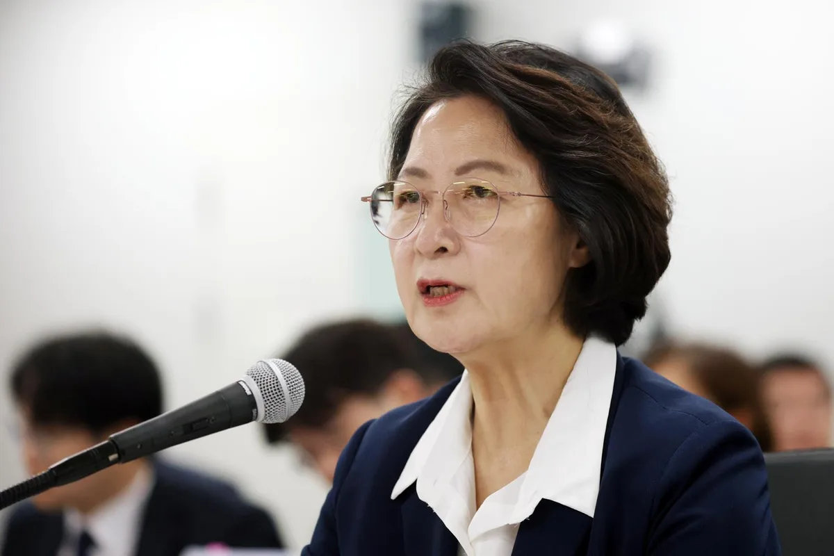추미애 “李 ‘혈세로 호사’ 글, 나를 겨냥한 것 아냐”