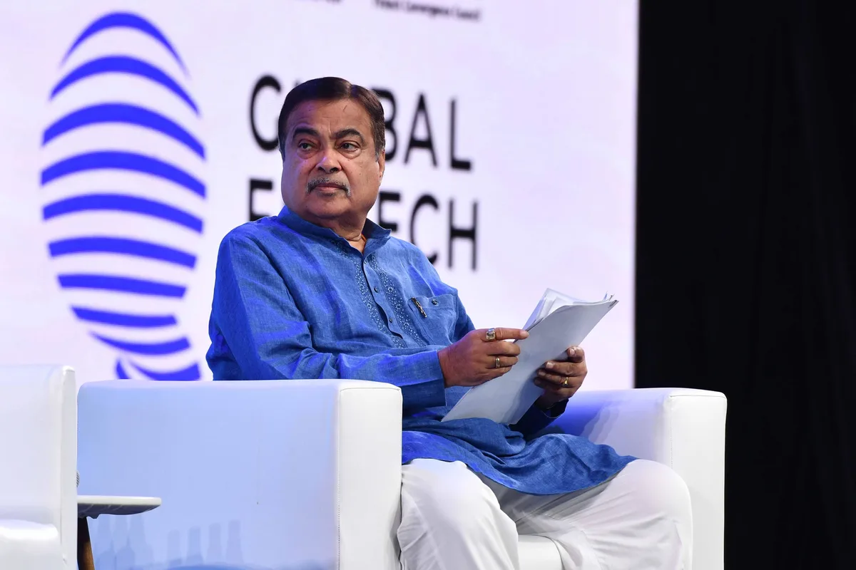 Barrier-less tolling expected to boost collection by ₹10,000 cr: Gadkari