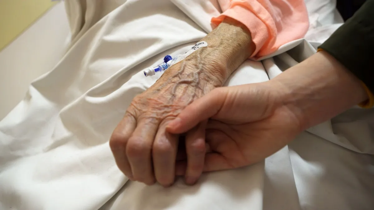 « Nous devons encore plus à être à la hauteur de la confiance des personnes en fin de vie »