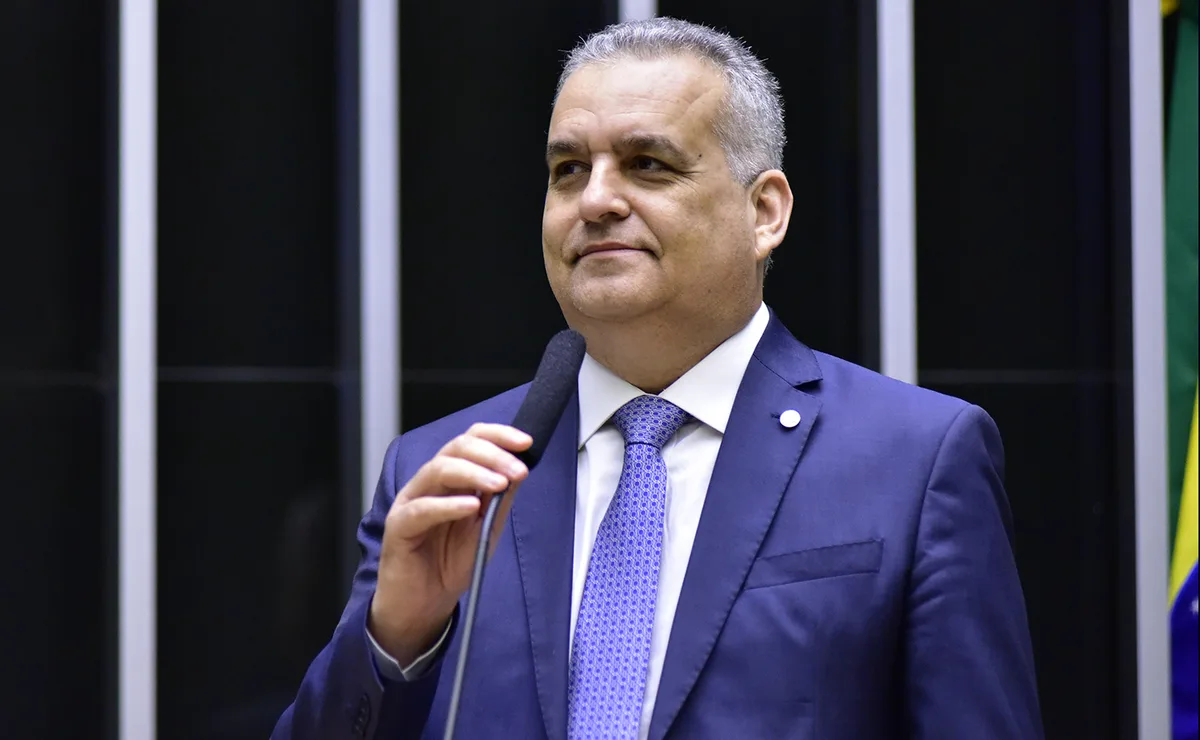 Justiça condena Soraya a indenizar vice de Flávio por acusação falsa