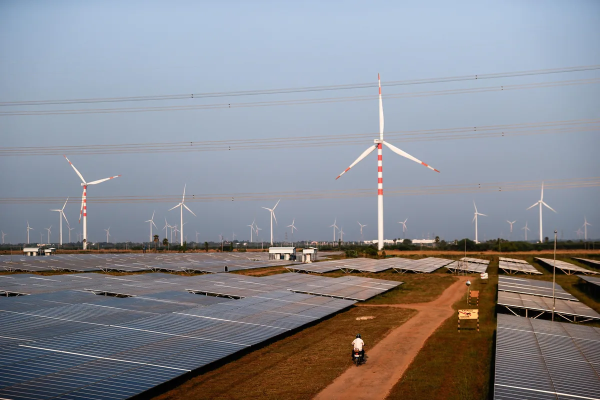 Uttar Pradesh nets investment worth ₹35,000 crore in renewable energy