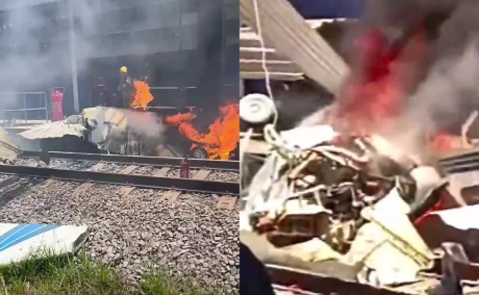 Avião cai sobre trilhos de estação de metrô e piloto morre carbonizado; veja vídeo