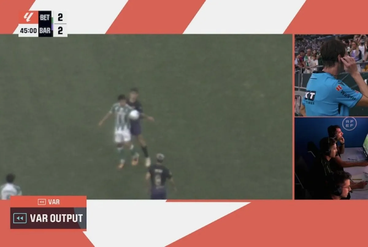 Las polémicas de la jornada 9 de LaLiga EA Sports: penaltis, expulsiones y jugadas controvertidas