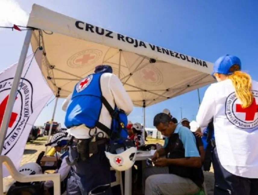 Cruz Roja atiende a 20.000 personas tras sismos en La Guaira