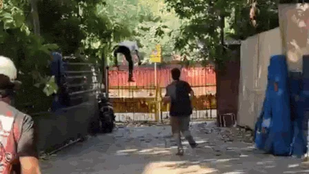 Watch: Team CJP climb barricades to 'reclaim' Jantar Mantar after protest ban
