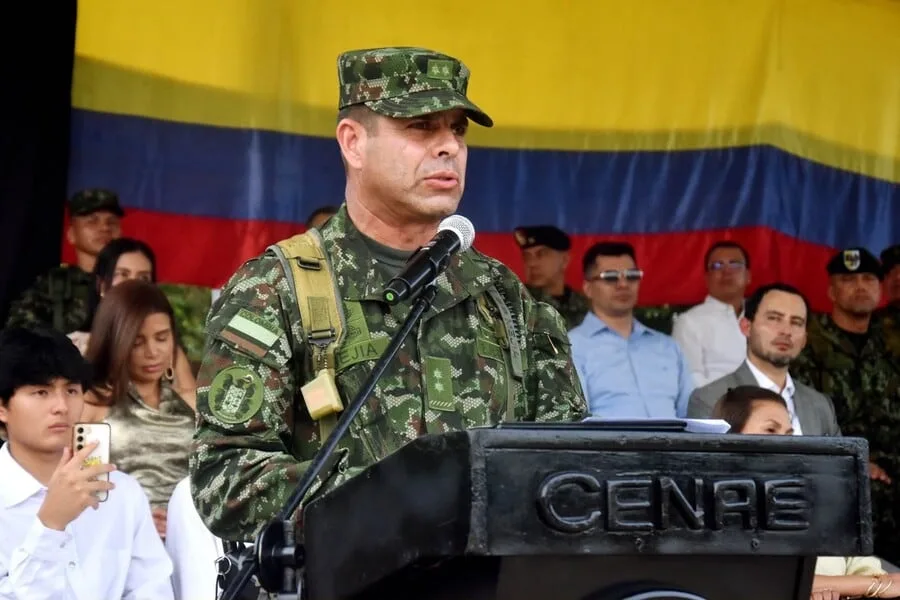El Ministerio de Defensa y la Fiscalía pidieron ser reconocidos como víctimas en el caso del general Federico Mejía, acusado de ordenar la liberación de un hombre detenido con cocaína en El Cauca