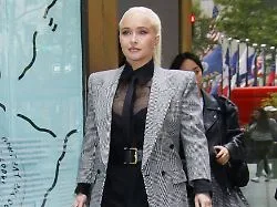 "Sei nicht weg. Bitte": Stars trauern um Hayden Panettiere