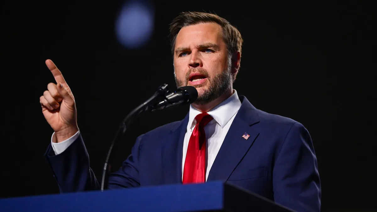 Parteitag der US-Republikaner: Vance bezeichnet Demokraten als "Partei des Hasses"