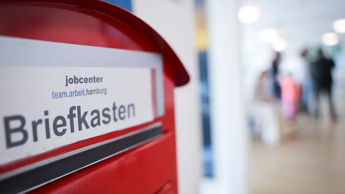 Arbeitslosigkeit: Hamburger Jobcenter registrieren mehr Widersprüche
