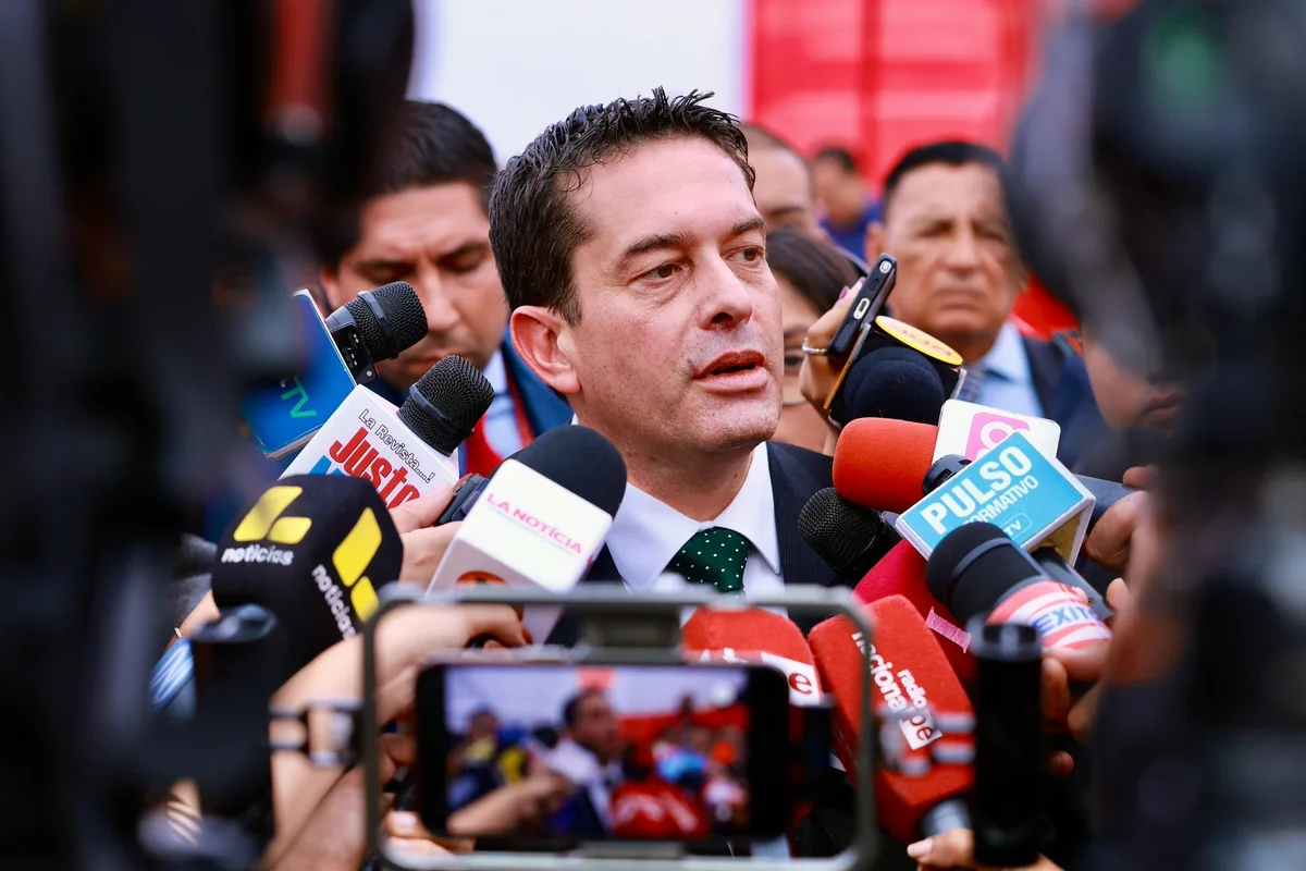 Miguel Torres defiende a César Astudillo y pide al Congreso priorizar herramientas contra el crimen antes que la censura