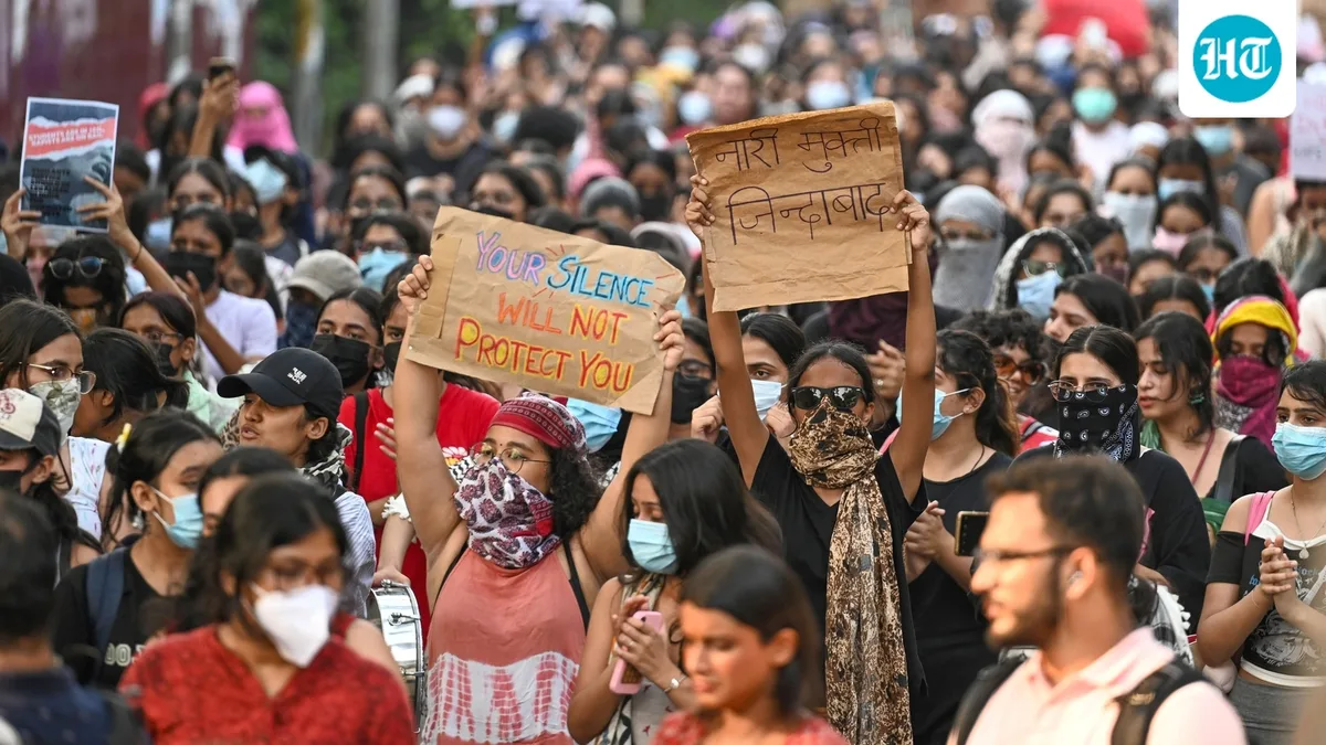 Delhi gang-rape accused brothers erased phone search history, photos, clips before arrest: Cops