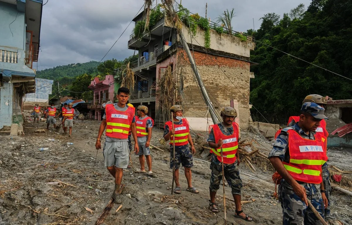 Inondations au Népal et au Tibet : Quatre Français sont portés disparus, confirme le ministère