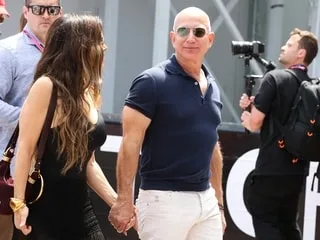 Football. Jeff Bezos, créateur d’Amazon, devient actionnaire minoritaire du club anglais de Liverpool