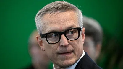 Politik: Wildberger will KI-Umsätze in Deutschland besteuern