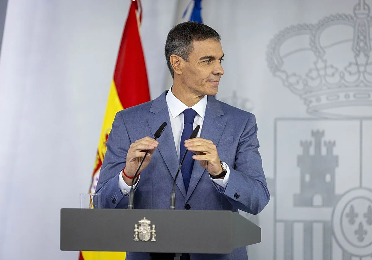 Sánchez completa la legislatura con menos leyes aprobadas en democracia
