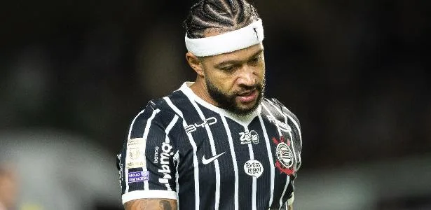 Corinthians: polarização e ato pró-Augusto motivaram cláusula antipolítica