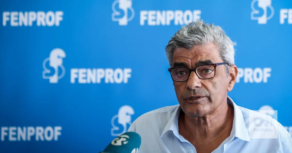 "Tem de ser apurado quem é que impôs isto": Fenprof congratula-se com abertura de inquérito ao caos dos exames nacionais