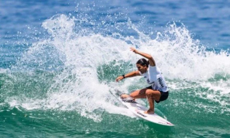 Ryan Kainalo confirma vaga na elite da WSL em 2027; brasileiras avançam