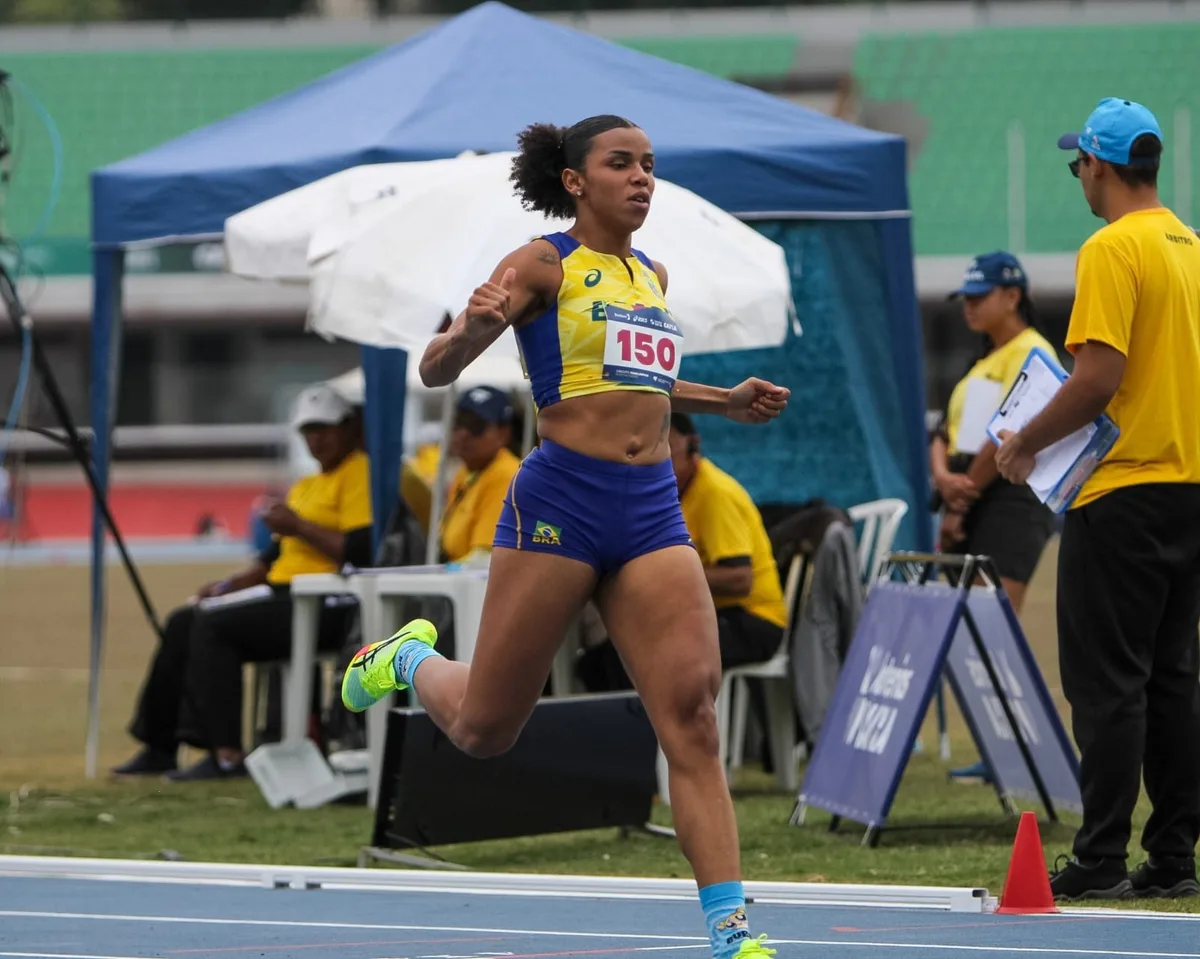 Equipe de São José conquista 21 medalhas em fase internacional de circuito de atletismo paralímpico