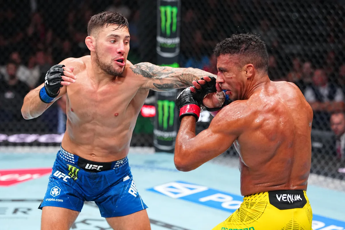 El tremendo nocaut técnico de Esteban Ribovics sobre la leyenda Edson Barboza y el pedido por una pelea con un Top 15