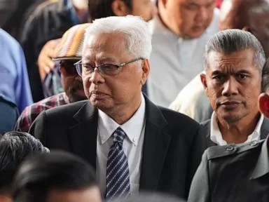 Another former Malaysia prime minister faces criminal charges after leaving office