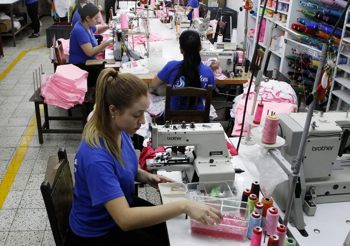Suprema Corte mantiene aranceles temporales: avala decretos para textiles y confección