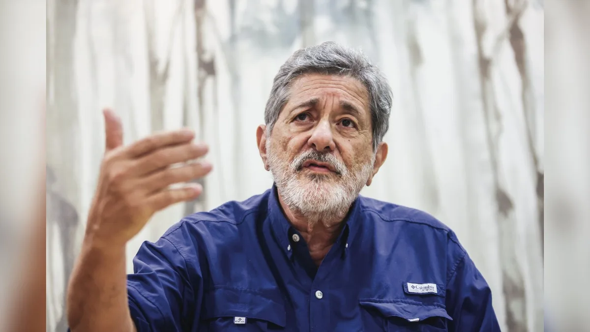Gabrielli chama de ‘mito’ tese sobre dívida alta do país e defende mais gastos